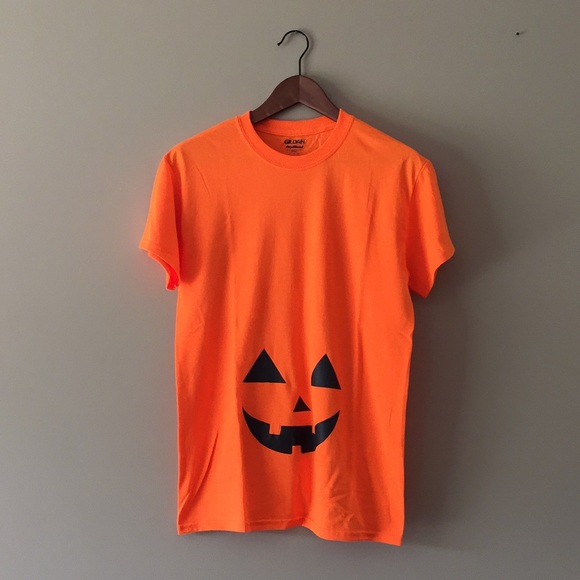 Tops - Pregnancy announcement Halloween pumpkin